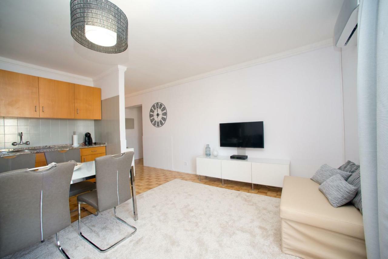 Beach 2Min Walk Apartment Portimao Bagian luar foto